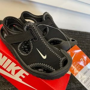 Nike Black Sunray Protect Size 7C